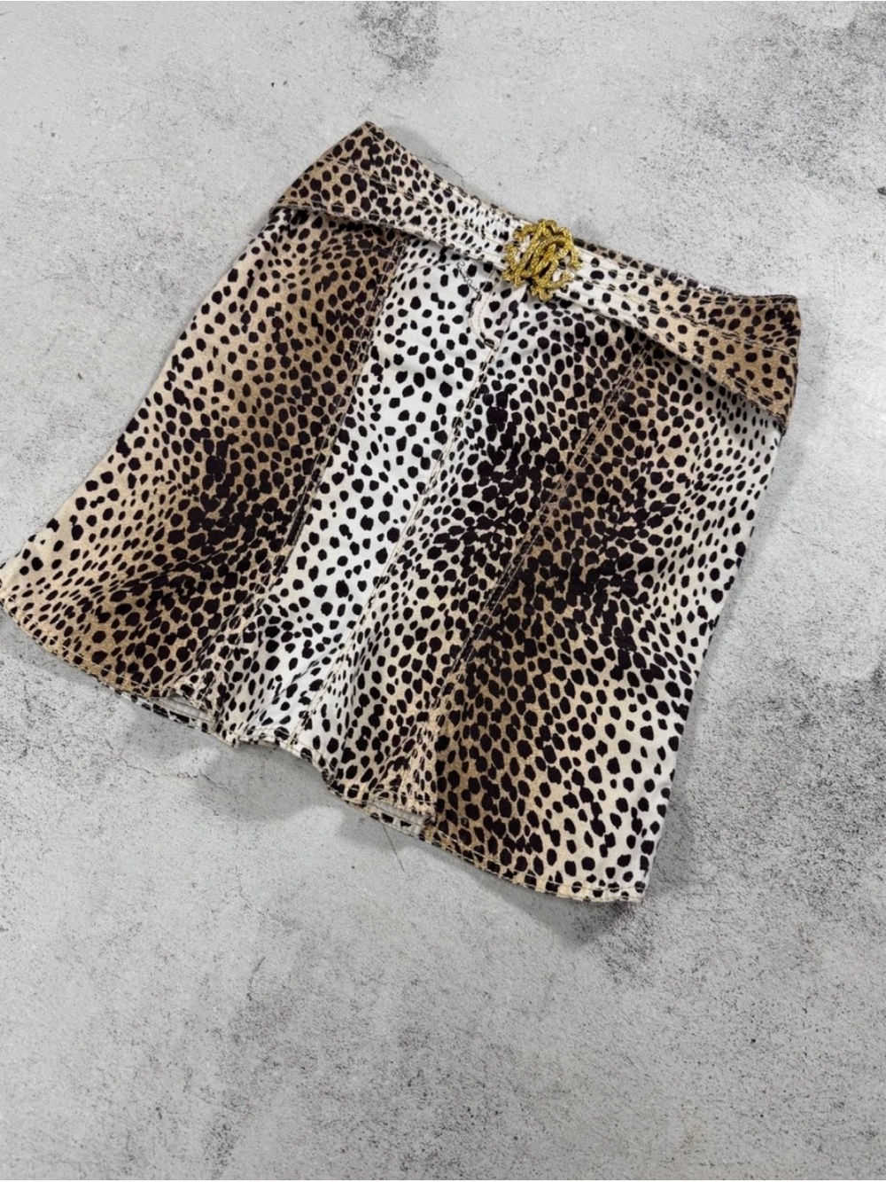ROBERTO CAVALLI - Picture 3 of 12